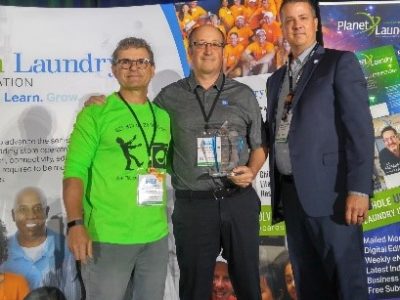 Micheal Fanger receives Sustainability Award